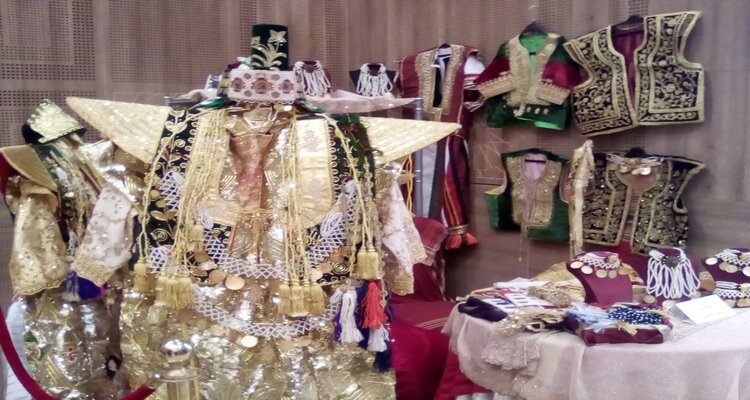 قطاع الصناعات التقليدية في تونس.. يساهم بنسبة 4% من الناتج الداخلي الخام.. وعدد الناشطين يناهز 300 ألف حرفي 